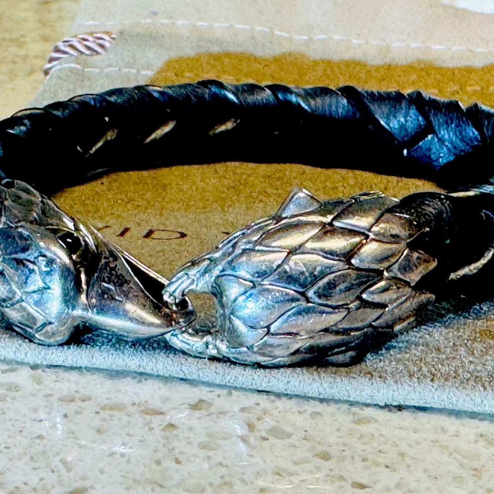 JOHN HARDY
LEGENDS DOUBLE EAGLE HEAD STERLING SILVER BRACELET